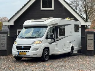 Knaus R16 Knaus Sky TI Silver Selection 700 MEG Airco AUT 31dkm