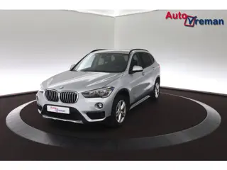 BMW X1 sDrive18i X line Aut -Leder/Camera/18"-