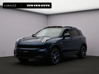 Lynk & Co 01 1.5 / Carplay / Camera / Adaptive Cruise / Panoramadak / Dodehoekdetectie / Stoelverwar