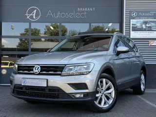 Volkswagen Tiguan 2.0 TSI 4Motion Highline Navi | Trekhaak | 1e Eigenaar