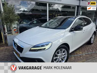 Volvo V40 Cross Country 1.5 T3 Polar+ Luxury,mooie uitvoering,panorama