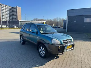 Hyundai Tucson 2.0i 4WD Style. 4X4