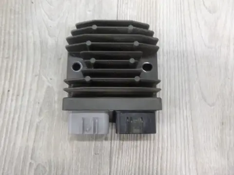 SPANNINGSREGELAAR Yamaha MT 09 Tracer 2015 - 2017