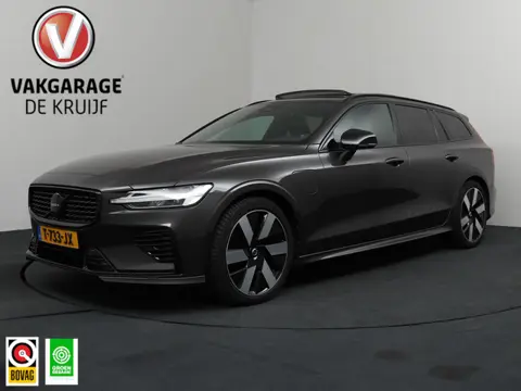 Volvo V60 2.0 T6 Plug-in hybrid AWD Plus Dark Longe Range! | Trekhaak | Pano | Camera | Pilot Assist