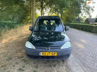 Opel Tour 1.6 Comfort