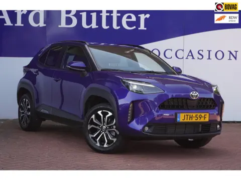 Toyota Yaris Cross 1.5 Hybrid 130 Dynamic / DEC 2025 / Winter&SafetyPakket / 10,5 Inch Scherm / META