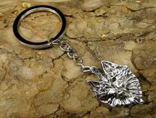 Sleutelhanger " Wolven kop " Zilverkleurig