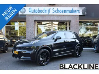 Lynk & Co 01 1.5 MY23! BLACKLINE! 6.6Kwh! ZWARTE-HEMEL ROLHOES MY23 360-CAMERA PANO/SCHUIF INFINITY 