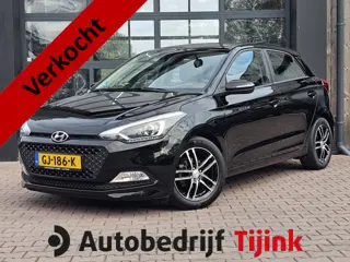 Hyundai i20 1.2 HP i-Motion | Xenon | Trekhaak | Cruise | Lane Assist | Bluetooth | PDC |