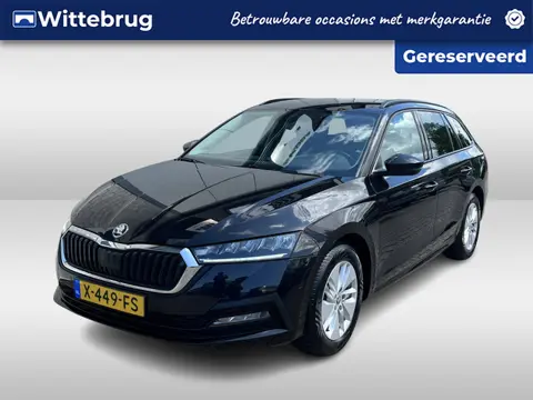 Škoda Octavia Combi 1.0 TSI Ambition / CRUISE CONTROL/ SMARTLINK/ DAB/ KEYLESS/ NAVI/ DIGITAL DASH/ 