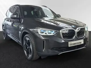 BMW iX3 80 kWh (210kW/286pk) ** LED, LEDER, PANO, TREKH, H&K SOUND,  20-inch LMV ** 1e EIG - Slechts