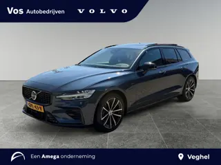 Volvo V60 T6 Plug-in hybrid AWD Plus Dark | Trekhaak | Schuifdak | Dealer onderhouden