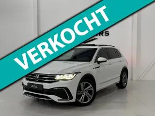 Volkswagen Tiguan 1.5 TSI R-Line Panoramadak, Applecarplay, Camera