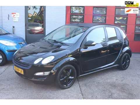 Smart Forfour 1.1 blackbasic , NIEUWE APK , ZUINIG RIJDEN .
