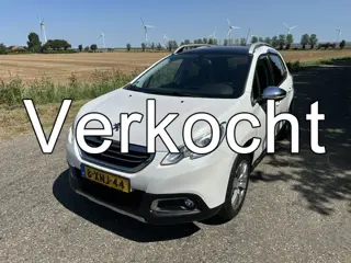Peugeot 2008 1.2 PureTech Allure Panoramdak Trekaak Enz