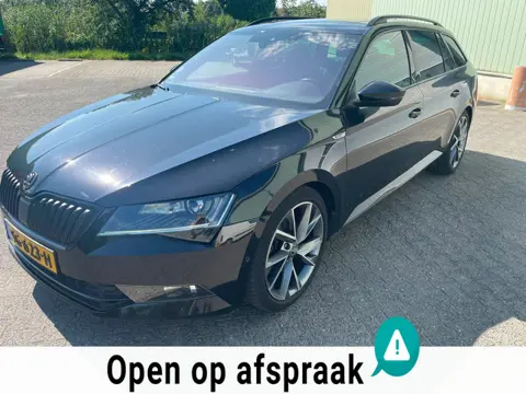 Skoda Superb Combi 1.4 TSI ACT Sportline Bus Automaat/Panoramadak/Trekhaak