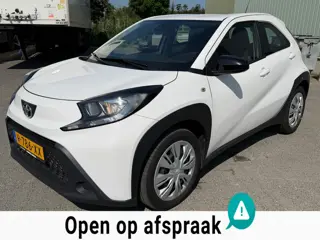 Toyota Aygo X 1.0 VVT-i X Play Automaat/Carplay/Camera/Adap cruise