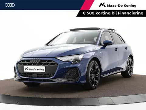 Audi A3 Sportback 40 TFSIe 204pk S-Tronic S edition · Panoramadak · Camera · Sonos Sound · Dodehoeks