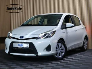 Toyota Yaris 1.5 Full Hybrid Comfort CLIMA RADIO AUTOMAAT "14