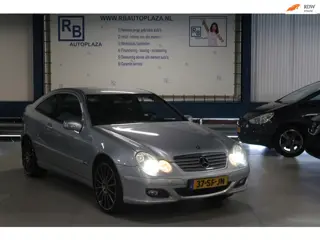 Mercedes-Benz C-klasse Sportcoupé 160 / NAP / FULL SERVICE / KEURIGE AUTO ! ! !