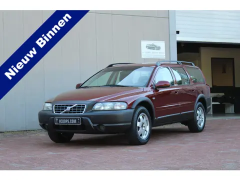Volvo XC70 2.4T AWD AUTOMAAT BLIJVEND YOUNGTIMER !!! incl. 21% BTW