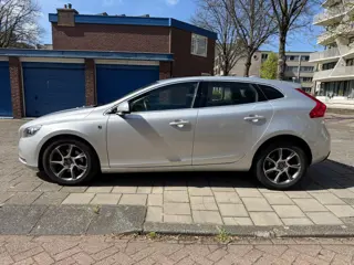 Volvo V40 2.0 D2 Summum Ocean Race