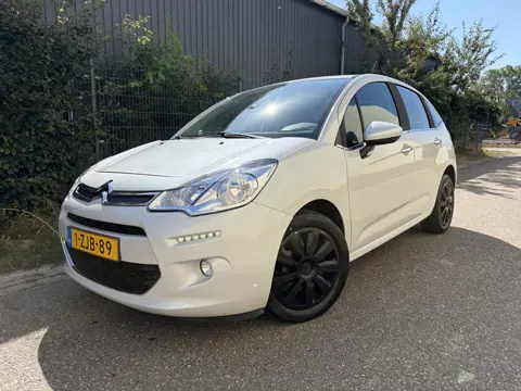 Citroën C3 1.2 PureTech Collection / CRUISE / AIRCO / APK8-2027 / 120dkm! NAP!