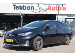 Toyota Auris Touring Sports 1.8 Hybrid Lease | Skyview panoramisch dak | Camera | Trekhaak | Stoelve
