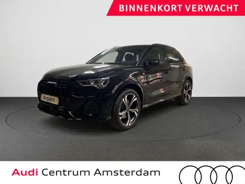 Audi Q3 45 TFSI e S edition 245 pk S-tronic | Navigatie | Parkeersensoren | Achteruitrijcamera | Mat