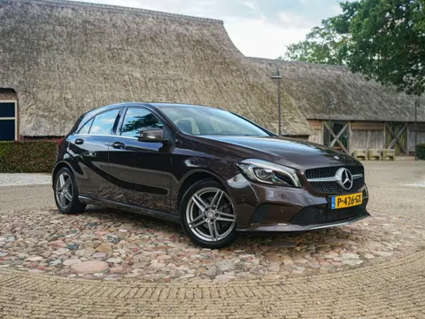 Mercedes-Benz A-Klasse 180 Prestige Aut. l Facelift l LED l Cruise l Navi l Stoelverwarming