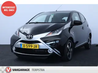 Toyota Aygo 1.0 VVT-i x-play/ DEALER ONDERHOUDEN!/ 5-Drs/ Airco/ Stoelverw./ Camera/ Media-Scherm/ B