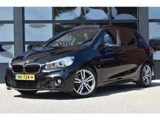 BMW 2-serie Active Tourer 218i Centennial High Executive '17 M Pakket Pano LED LEder Clima Navi Crui