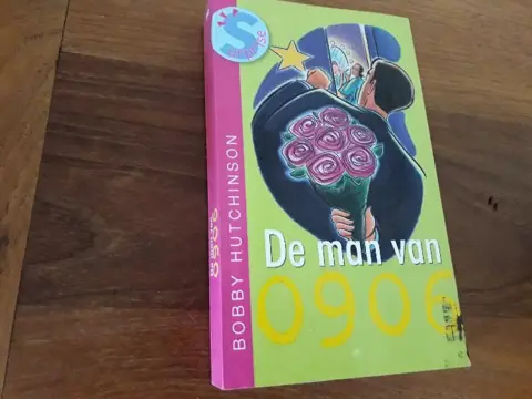 De man van 0906/Bobby Hutchinson