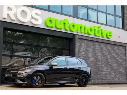 Volkswagen Golf 2.0 TSI R 4Motion | PANO | AKRAPOVIC | DODE HOEK | STUURVERW | IQ-LIGHT |