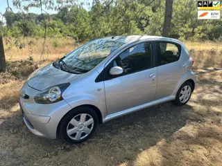 Toyota Aygo 1.0-12V apk t/m18-08-2027