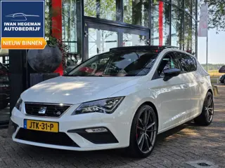 SEAT Leon 1.4 TSI X-PERIENCE | Panoramadak | Climate control | LM Velgen | Apple CarPlay/Android Aut