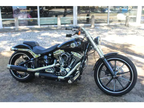 Harley-Davidson Softail  FXSB Breakout