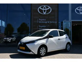 Toyota Aygo 1.0 VVT-i x-fun 5-deurs 69pk | Airco | Bluetooth | Dealer onderhouden | 1e Eigenaar |