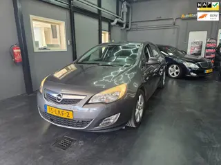 Opel Astra 1.6 Edition Automaat!! NAP!!