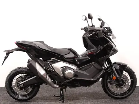Honda X-ADV (bj 2026)