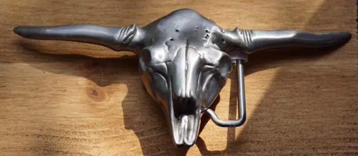 Buckle " Stieren schedel " Zilverkleurig