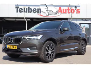 Volvo XC60 2.0 T8 Twin Engine AWD Inscription | Panoramadak | Camera | Trekhaak | Adaptive cruise | 