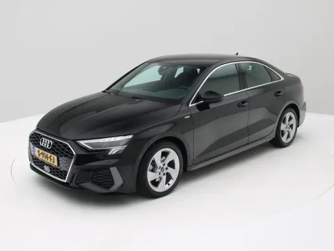 Audi A3 Limousine 35 TFSI S edition 150pk / Leder / Carplay / Virtual cockpit / Origineel NL