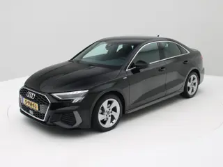 Audi A3 Limousine 35 TFSI S edition 150pk / Leder / Carplay / Virtual cockpit / Origineel NL