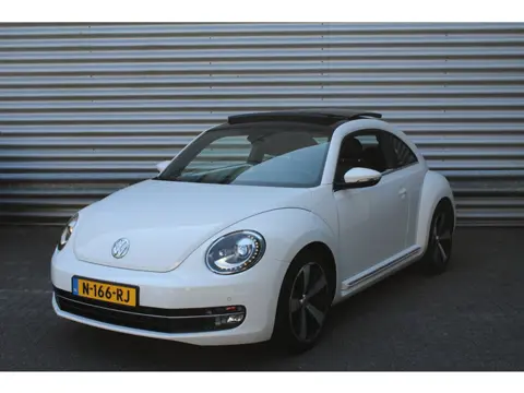 Volkswagen Beetle 1.4 TSI 161pk Sport Panoramadak Fender Leder
