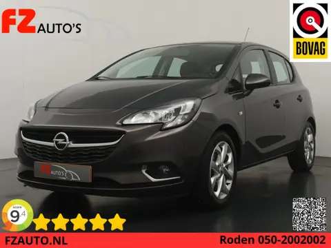 Opel Corsa 1.4 Color Edition - Cruise Control - Lichtmetalen Velgen - Trekhaak