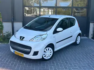 Peugeot 107 1.0-12V Accent 3 deurs | Airco | Centrale vergrendeling | Toerenteller