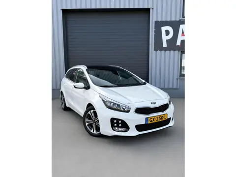 Kia Cee'd Sportswagon 1.0 T-GDi GT-Line Airco/Trekhaak/Pano/Navi/Camera/Stuur Verwarming