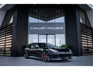 Ferrari GTC4Lusso 6.3 V12 - 4-zits l Lift l Passanger Display l Carbon l Panorama