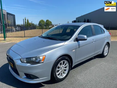 Mitsubishi Lancer Sportback 1.6 Edition One|Bj 2012|Airco|Cruise|Apk 5/2027!!